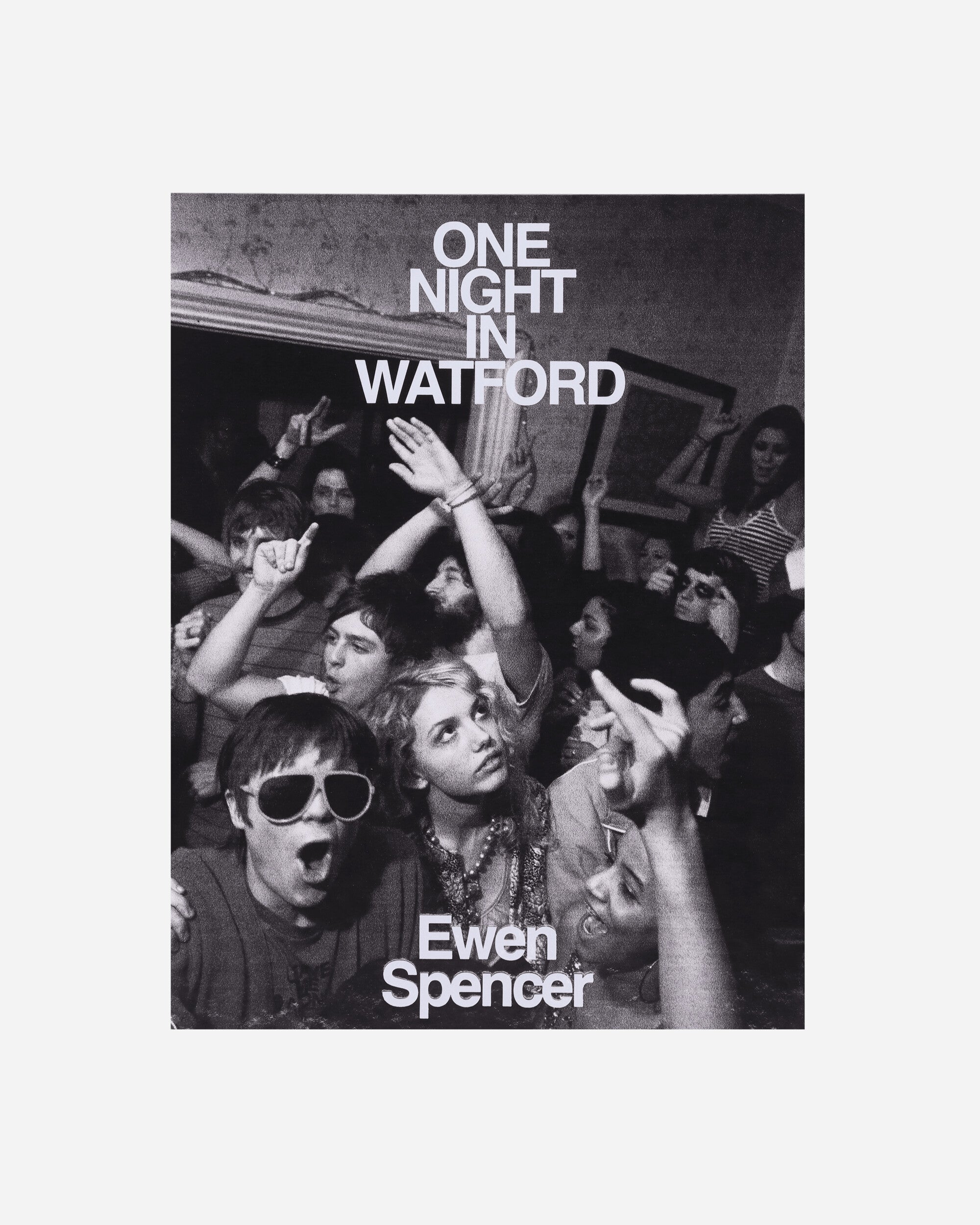 FRIEND EDITIONS One Night In Watford Ewen Spencer Multicolor Books and Magazines Books S25FEONENIGHT 1