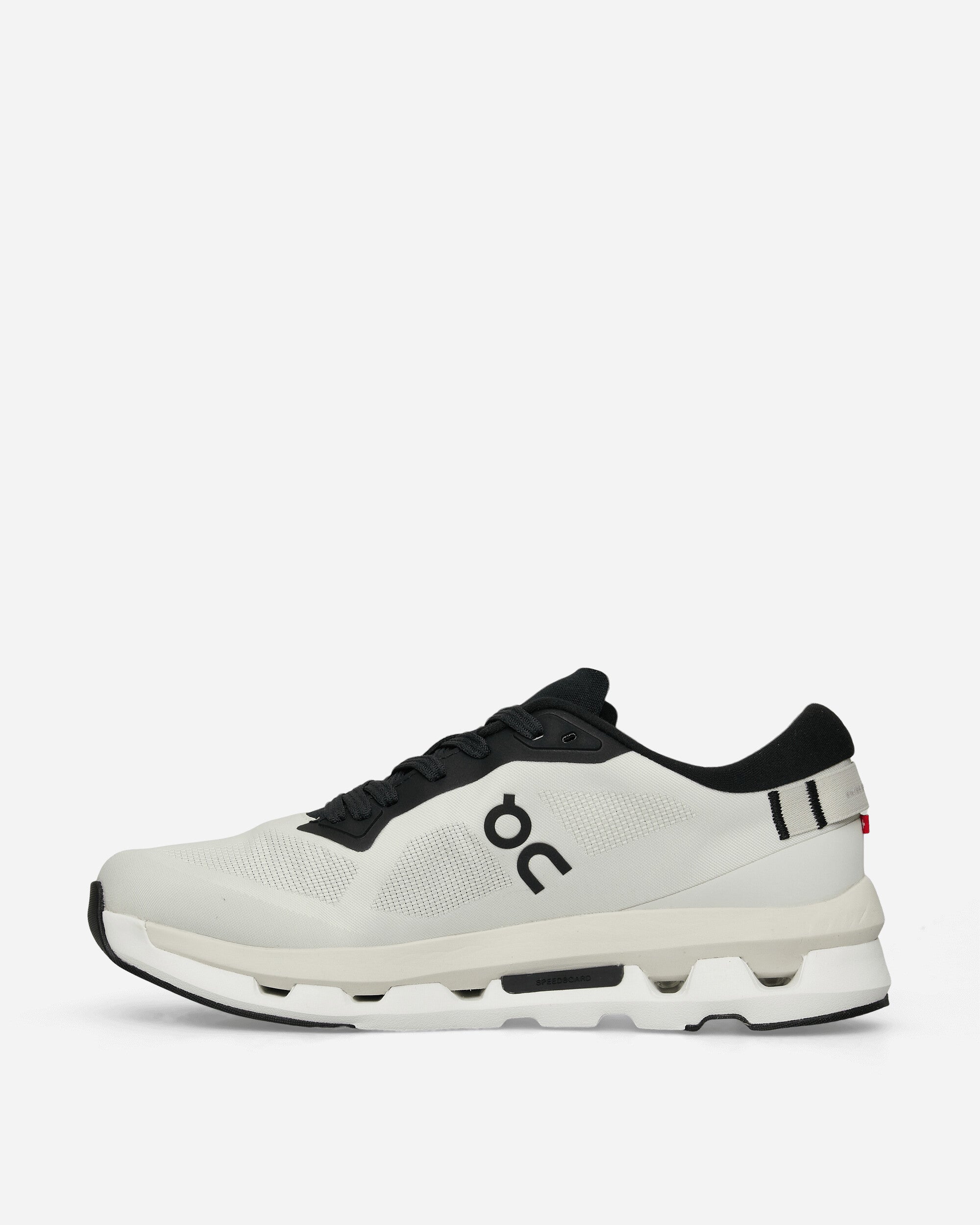 On Wmns Pad Cloudzone 1 W Ice/Black Sneakers Low 3WF10071926 IB