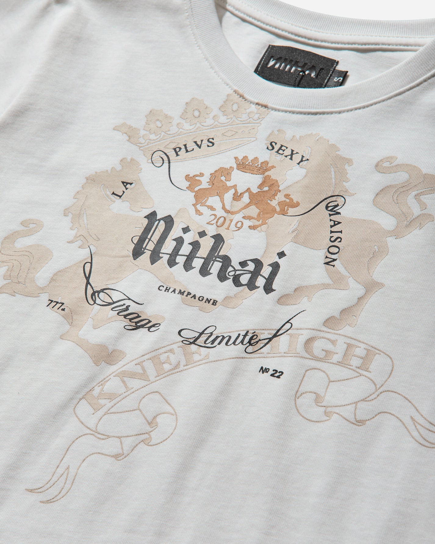 Nii Hai Wmns Champaigne Baby Tee In White White T-Shirts Cropped 2025-011-TPS-CHMP WHT