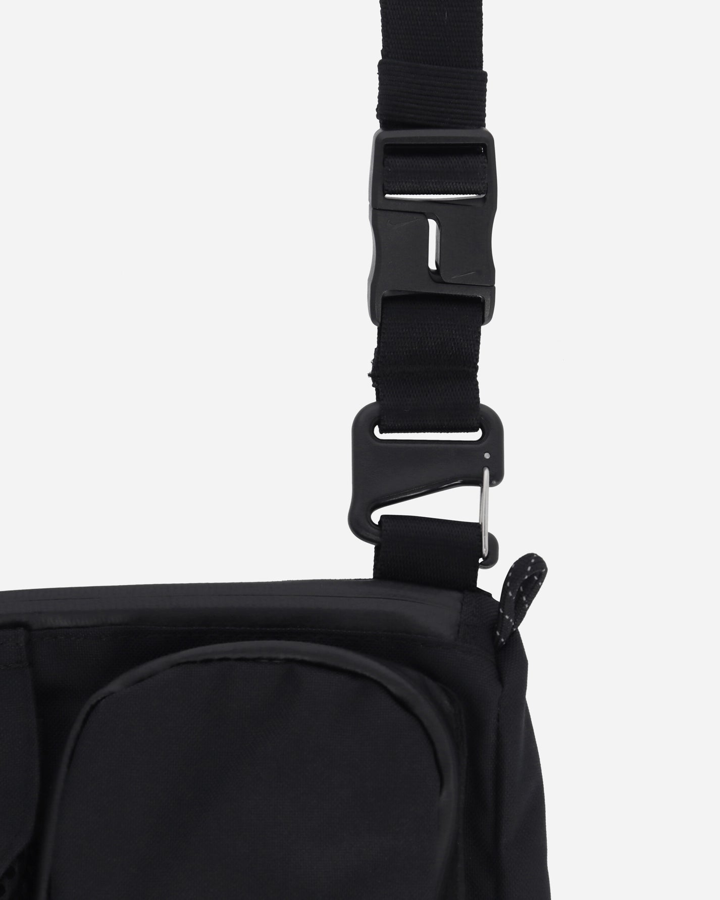 Nike Acg Daymax Crossbody Black/College Grey Bags and Backpacks Waistbags HJ8180-010