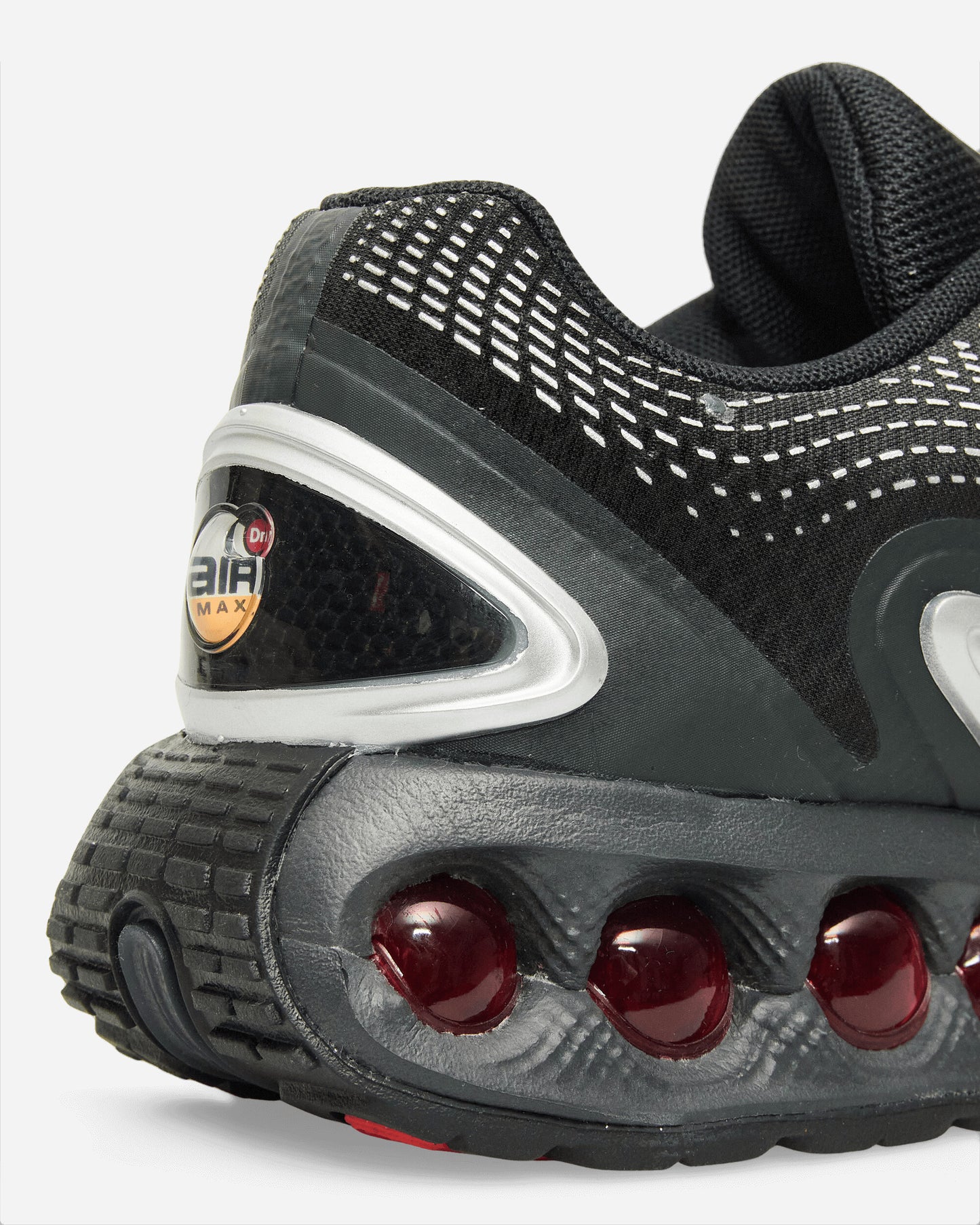 Nike Air Max Dn Black/University Red Sneakers Low DV3337-016