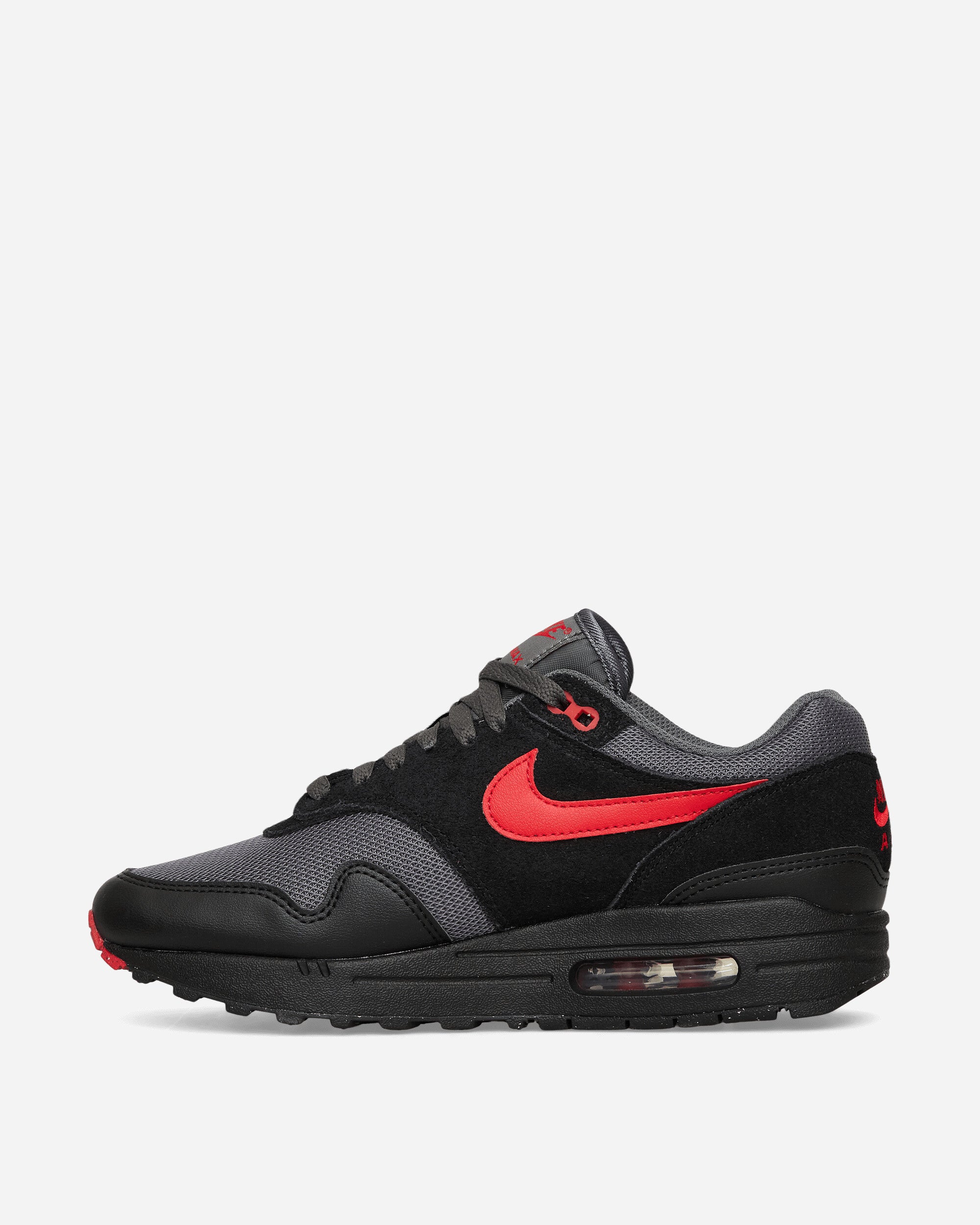 Nike Nike Air Max 1 Ess Black/University Red Sneakers Low FZ5808-008