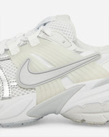 Nike Wmns Nike V2K Run White/Metallic Silver Sneakers Low FD0736-104