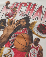Nike Jordan M J Flt Ess Gfx Ovsz Ss Crw Sail/Varsity Red T-Shirts Shortsleeve HM7131-133
