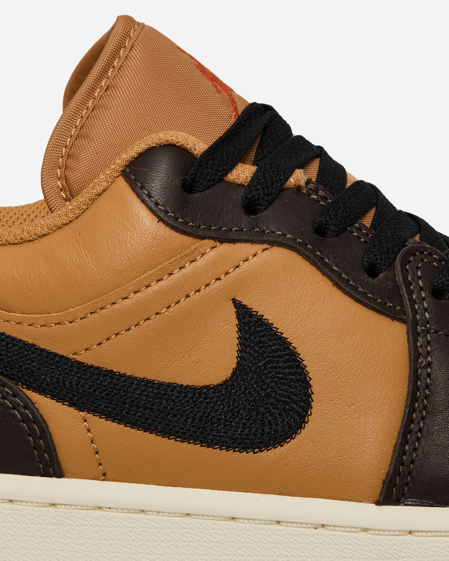 Nike Jordan Air Jordan 1 Low Se Flax/Black Sneakers Low HQ3603-201