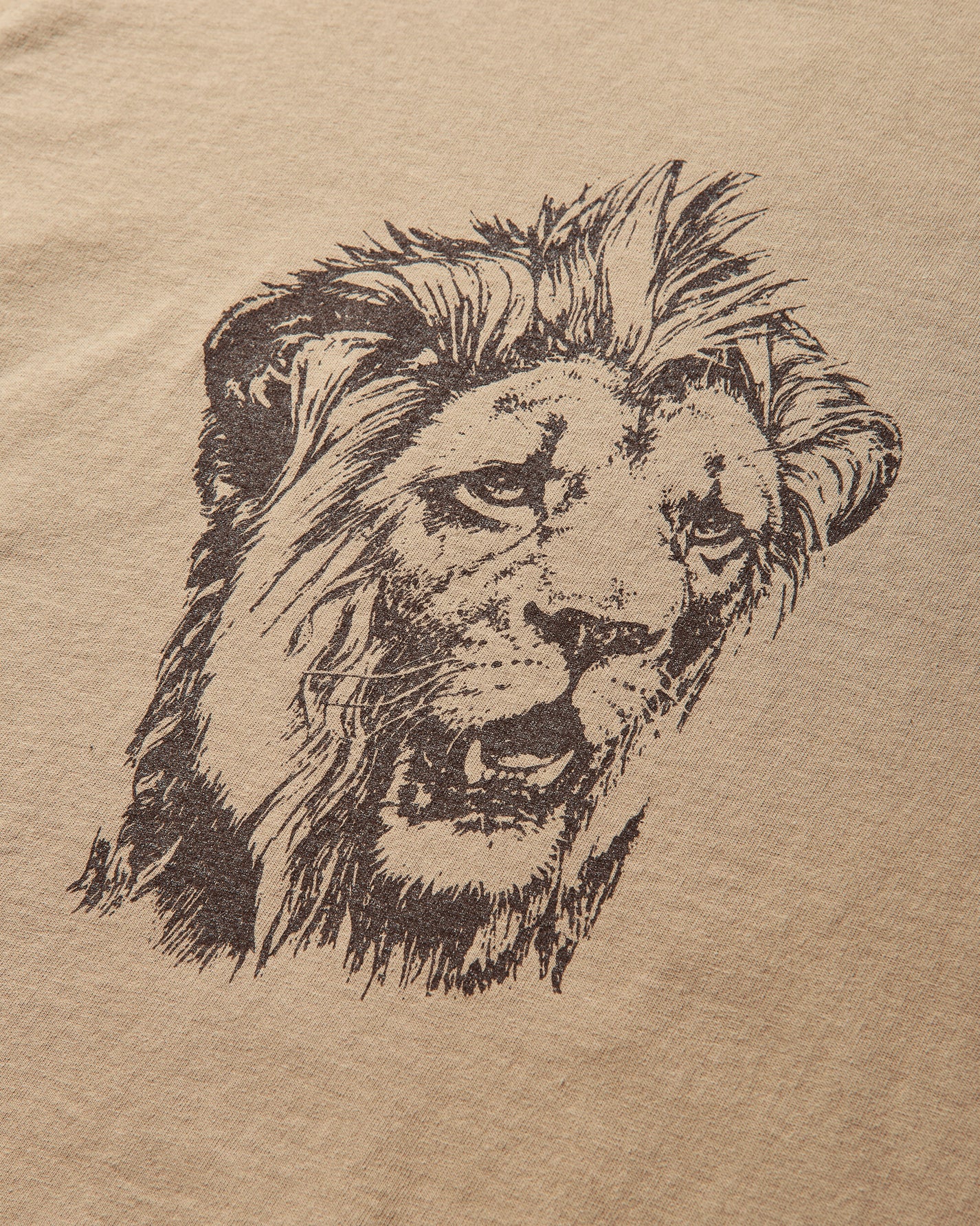 Noah Lion Head Tee Sand T-Shirts Shortsleeve T252SS25 SND