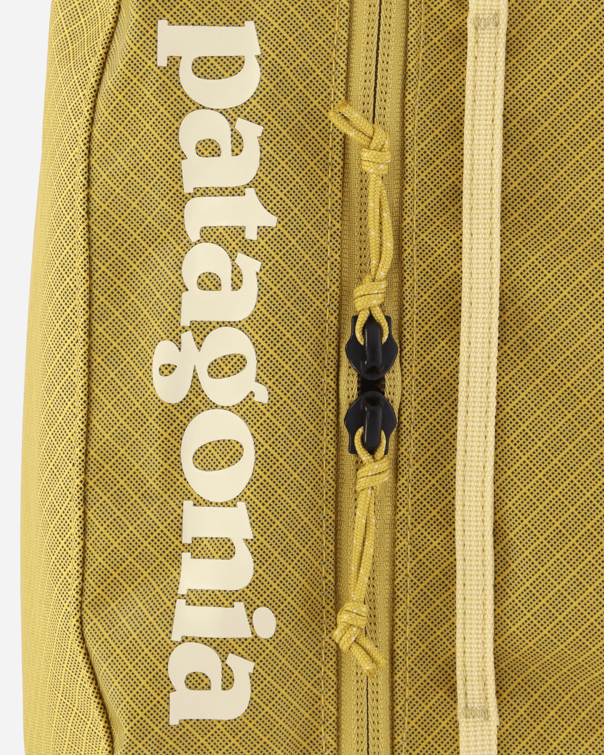 Patagonia Black Hole Cube 6L Pufferfish Gold w/Beeswax Tan Bags and Backpacks Travel Bags 49367 PGTA