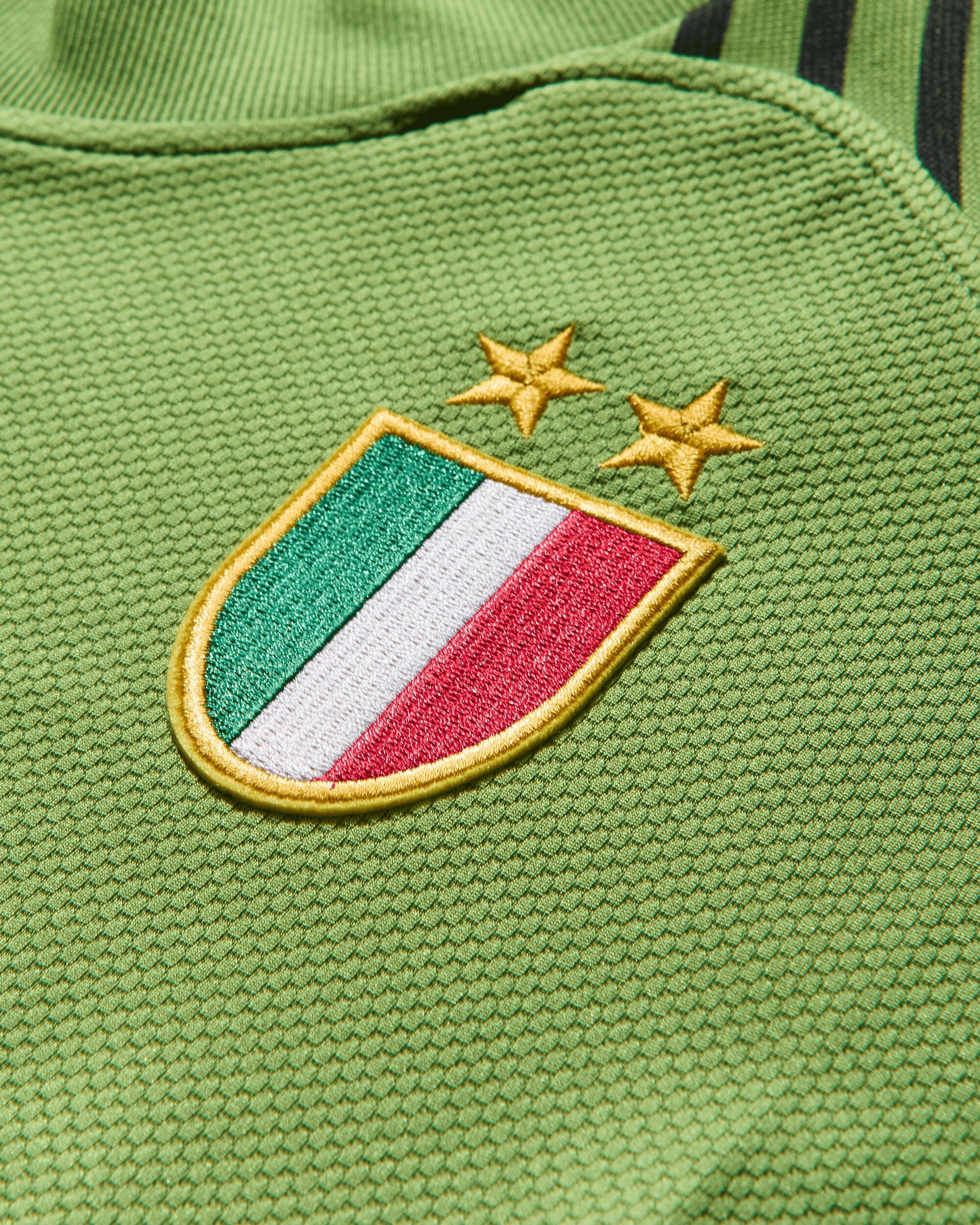 Pezze Vintage Juventus Training Top Buffon Green T-Shirts Longsleeve 1009 1
