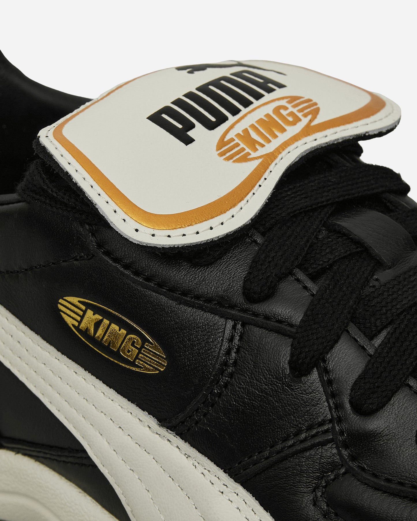 Puma King Indoor Puma Black/Warm White Sneakers Low 401683-01