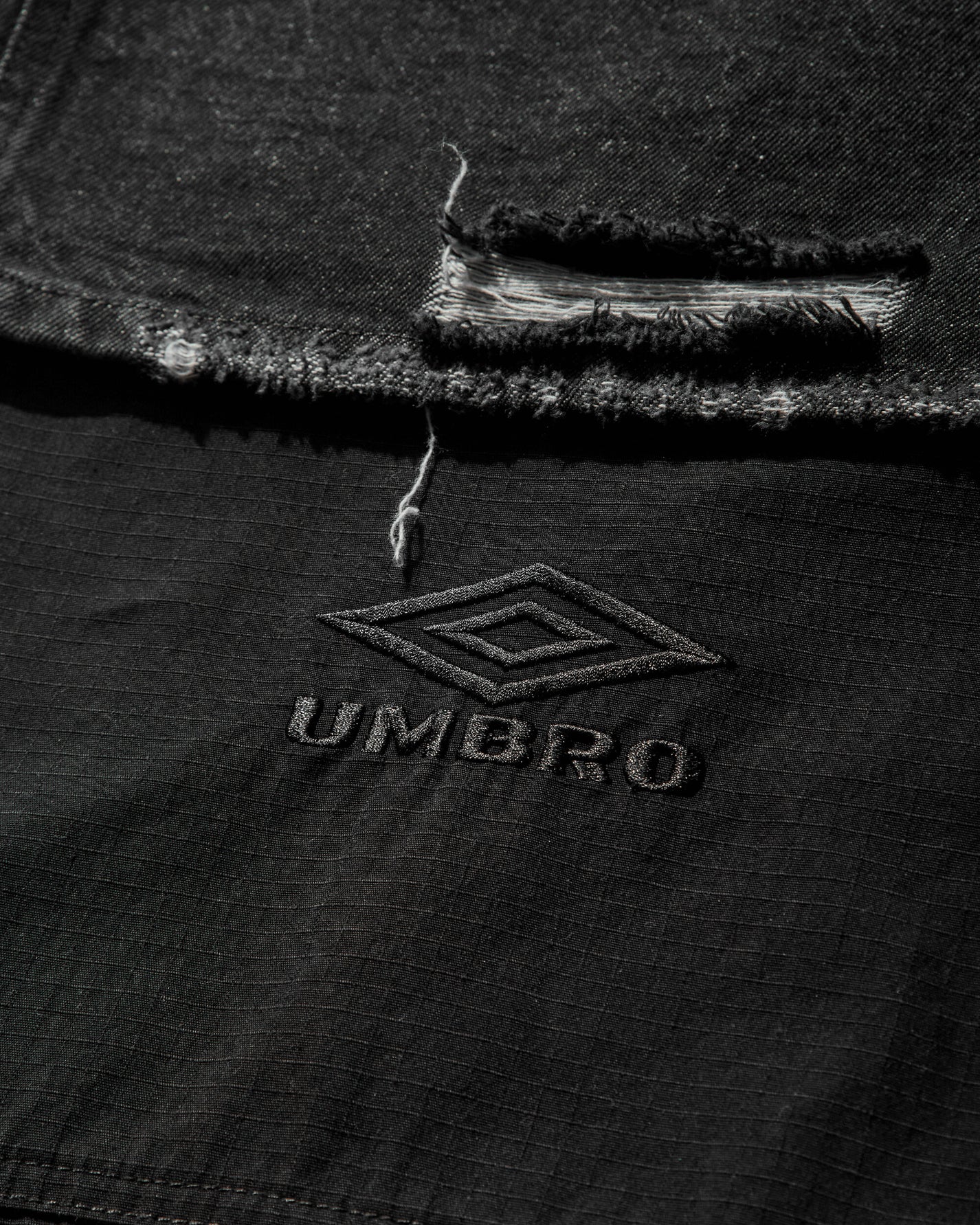 Umbro Hybrid Cargo Washed Black Pants Denim UBMW0265DE08 BLK0020