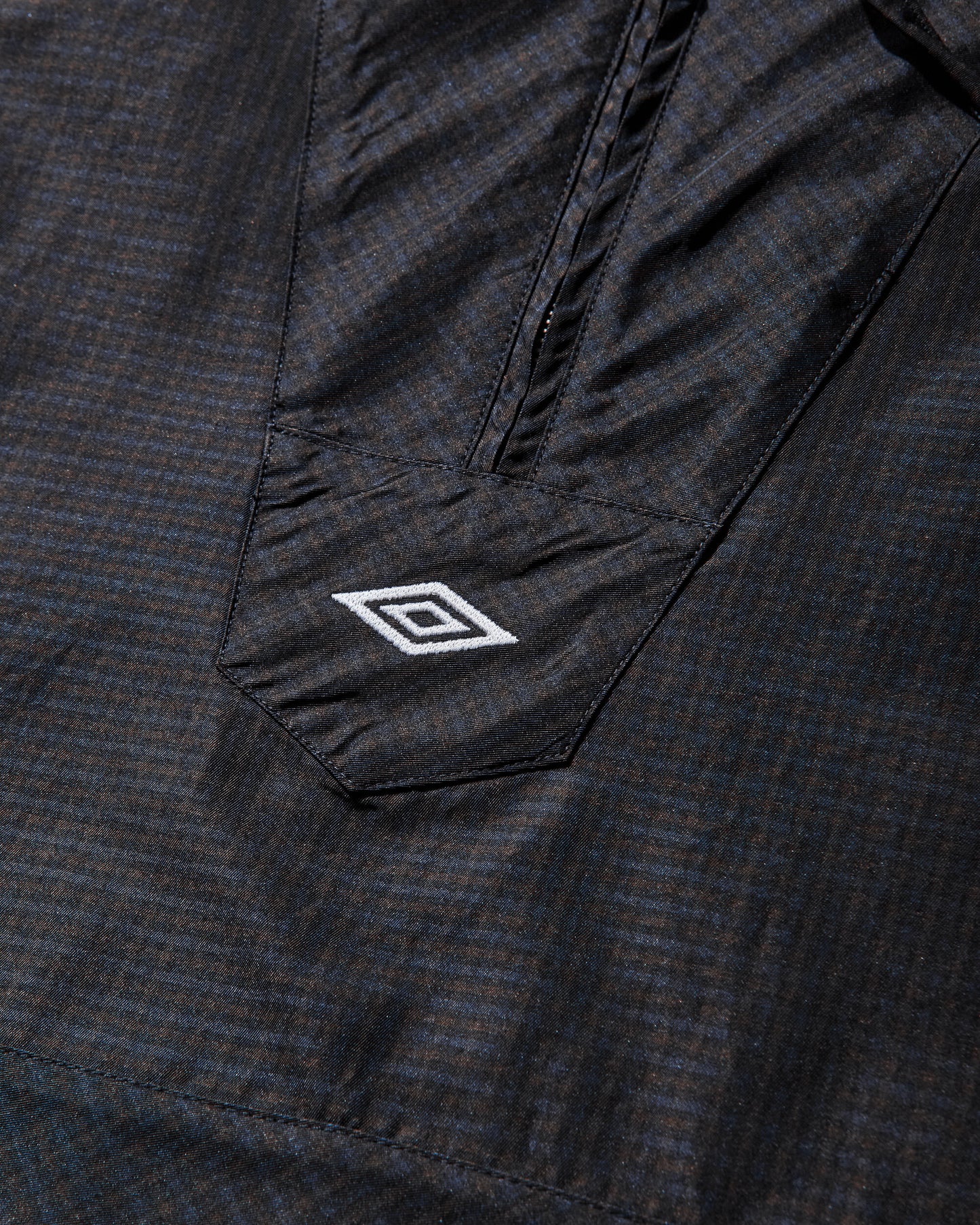 Umbro Check Mask Anorak Navy Dark Brown Coats and Jackets Jackets UBMW0289FA185 BLU0036