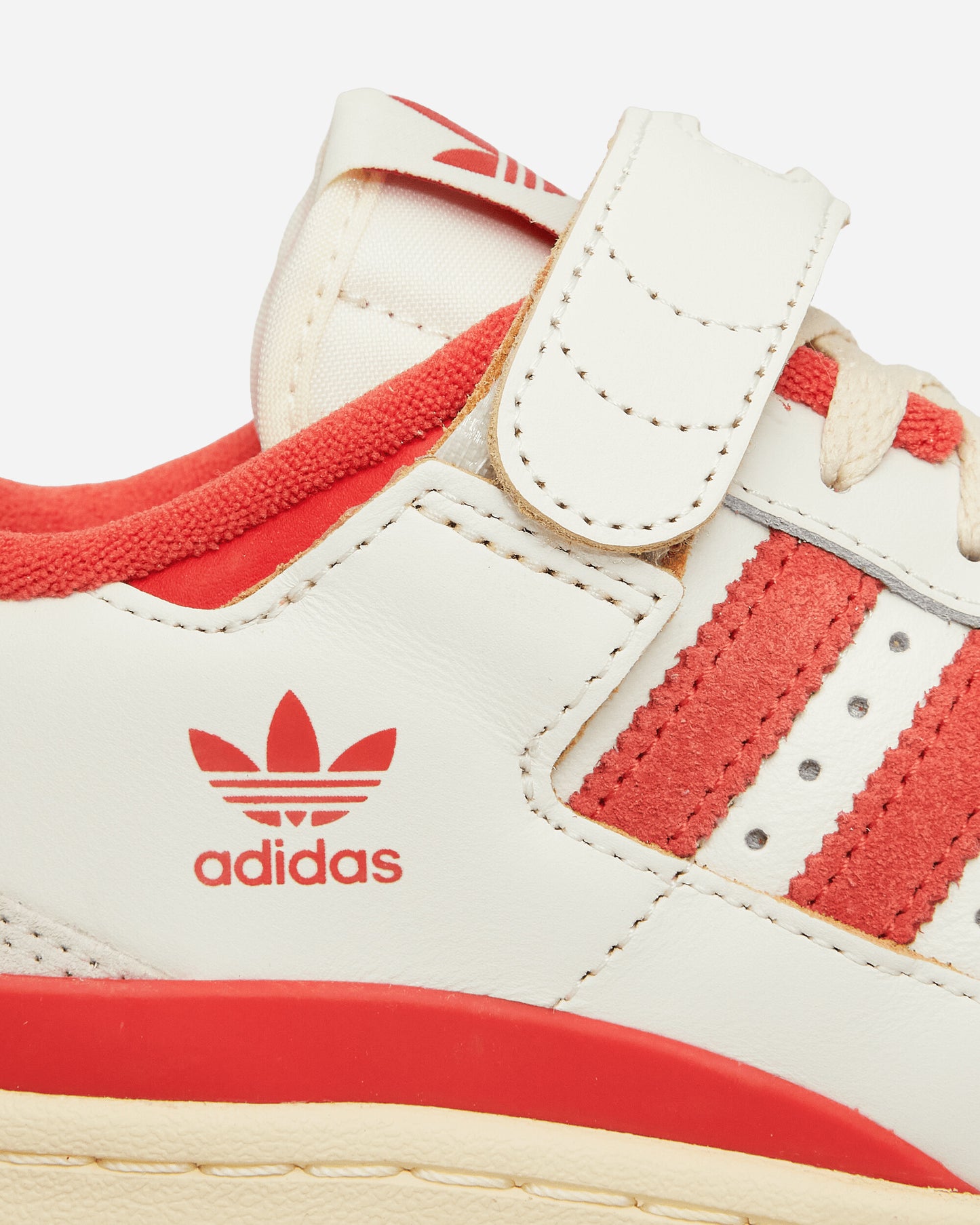 adidas Forum 84 Low Ivory/Preloved Red Sneakers Low IG3774 001
